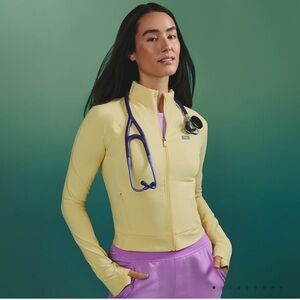 Figs On-Shift ContourKnit Cropped Jacket